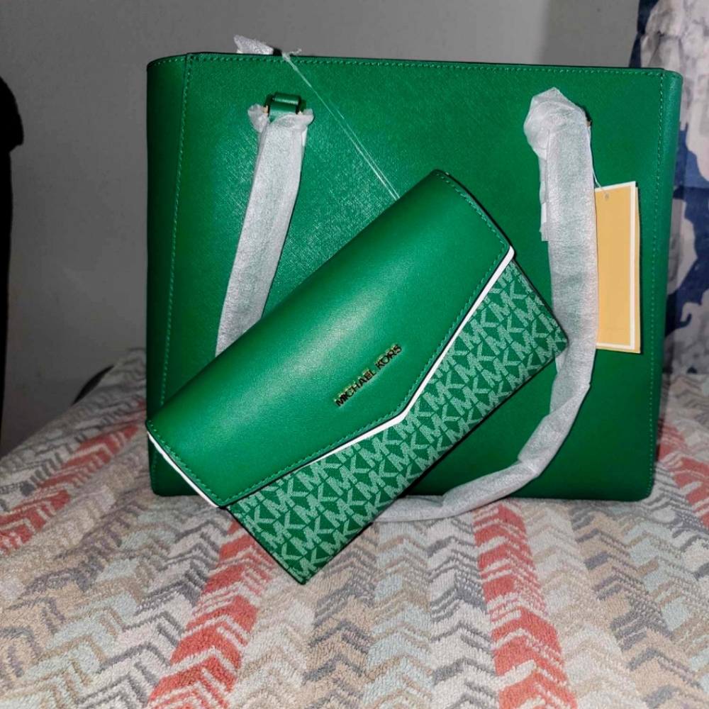 Michael Kors Palmetto Green Large 3n1 Charlotte tote